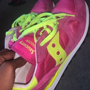 Saucony Shadow (sz: 9.5 in women)